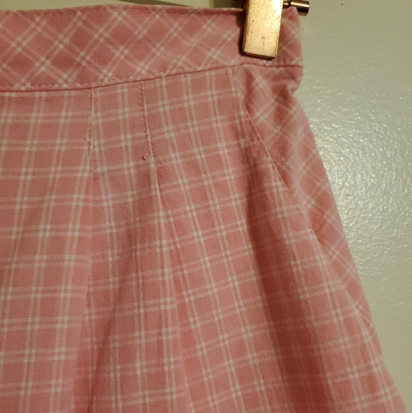 🏵Vintage | Pink Gingham Shorts - Picture 4 of 6